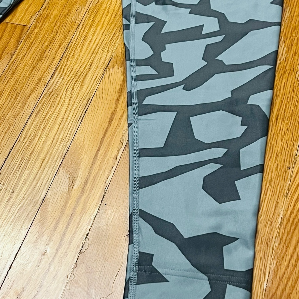 Under Armour ColdGear Compression Camouflage Pant… - image 5